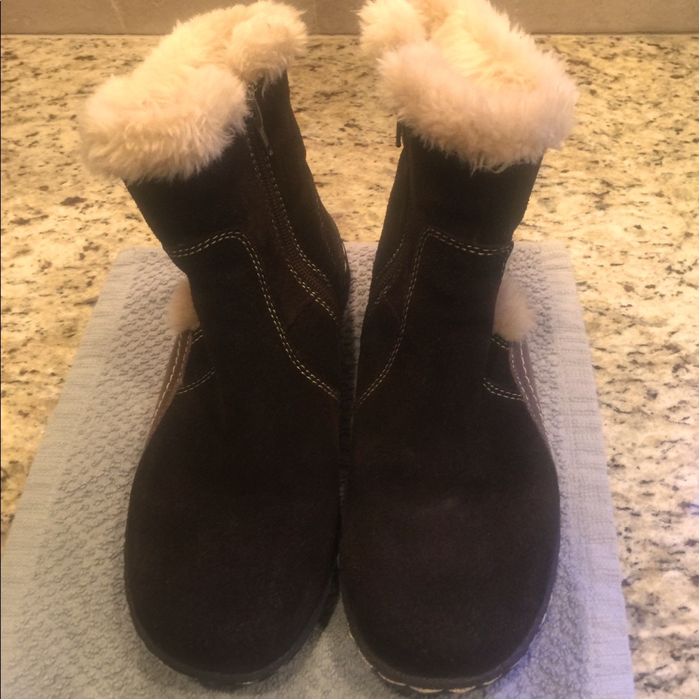 BareTraps Women’s Ankle Boots